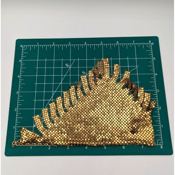 Whiting & Davis Gold Tone Chainmail Metal Fringed Vintage Bib Necklace 1970s - Picture 13 of 14